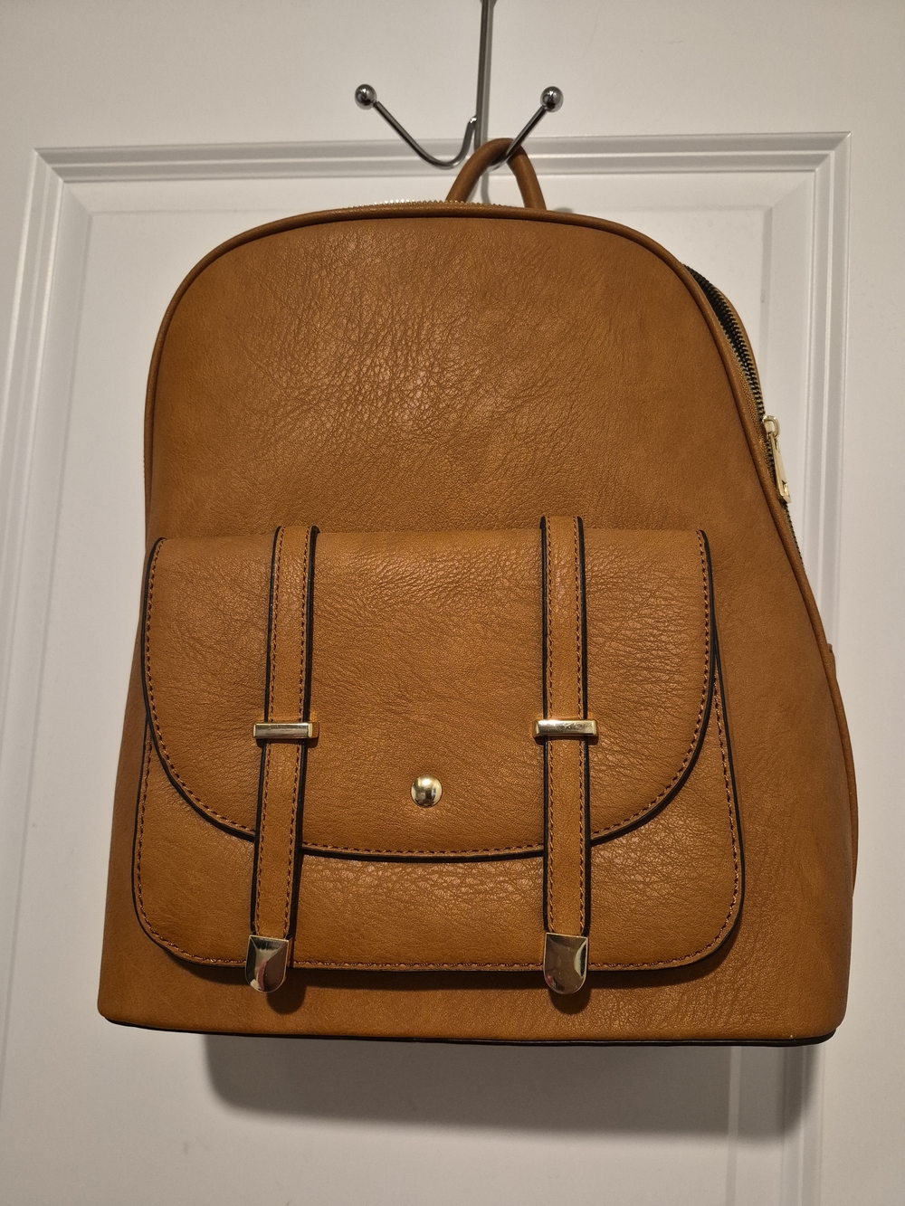 Women's Tan Faux Leather Backpack - Stylish Everyday Bag